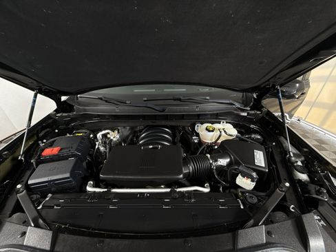 Used 2021 Chevrolet Tahoe Z71 image 28