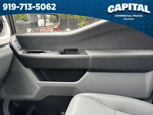 New 2025 Ford F550 4x4 Crew Cab image 29