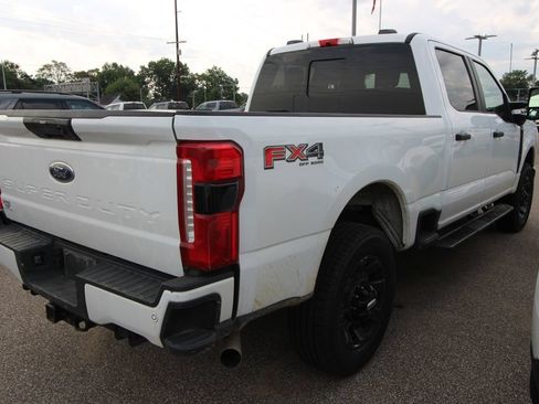 Used 2024 Ford F250 XL w/ STX Appearance Package AWD/4WD image 9
