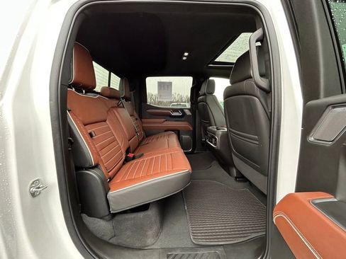 Used 2025 GMC Sierra 1500 Denali Ultimate image 21
