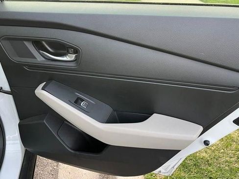 Used 2023 Honda Accord LX image 21