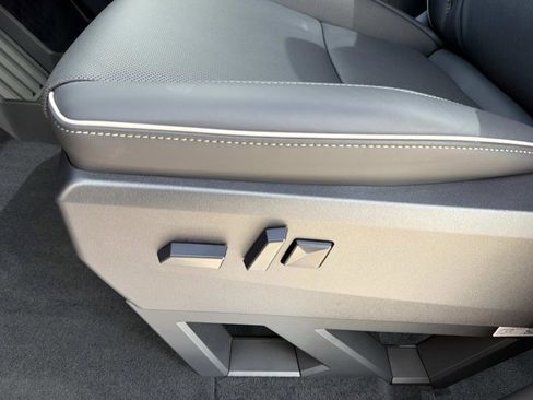 Used 2024 Tesla Cybertruck Cyberbeast AWD/4WD image 13