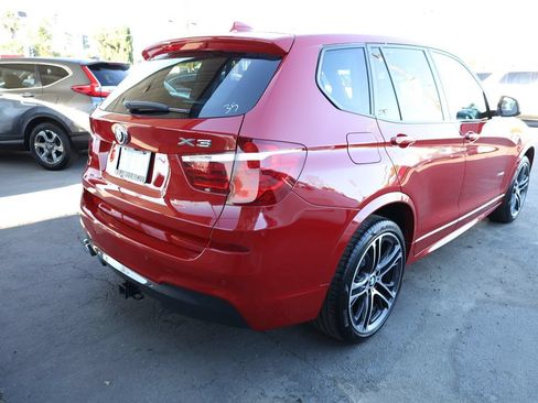 Used 2017 BMW X3 xDrive28i AWD/4WD image 4
