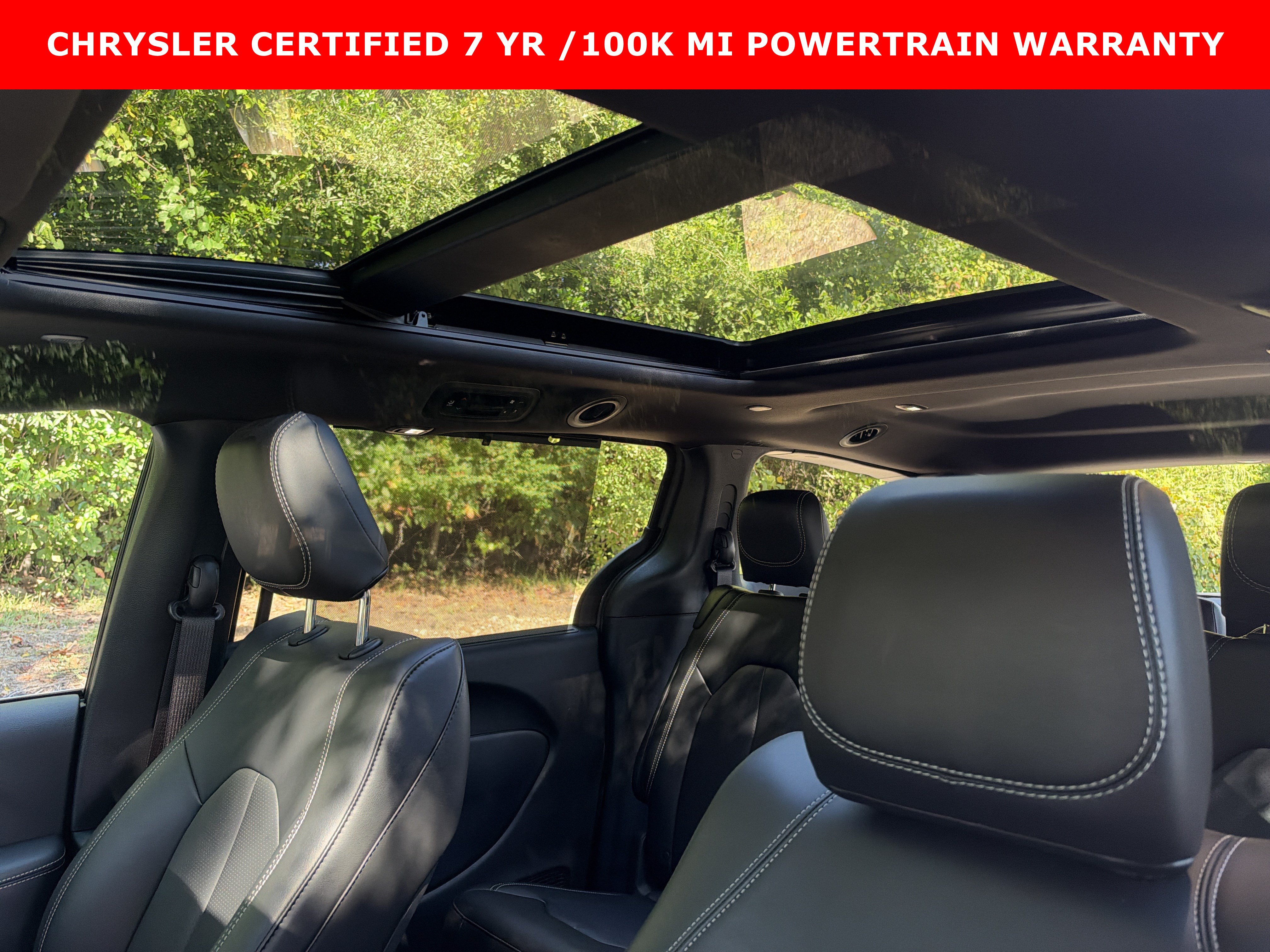 Used 2025 Chrysler Pacifica Select FWD image 26