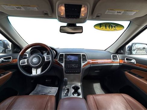 Used 2013 Jeep Grand Cherokee Overland w/ Advance Technology Group image 22