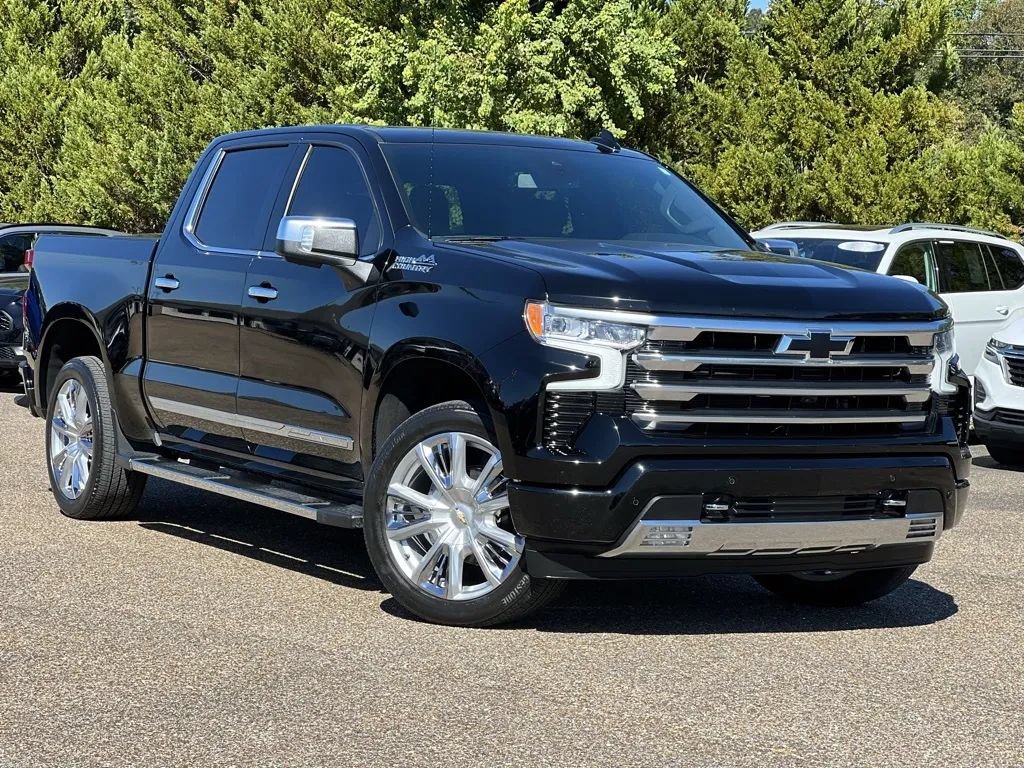 Used 2023 Chevrolet Silverado 1500 High Country w/ High Country Premium Package AWD/4WD image 51