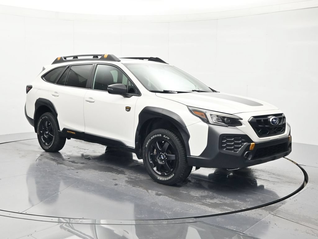 Used 2024 Subaru Outback Wilderness AWD/4WD image 3