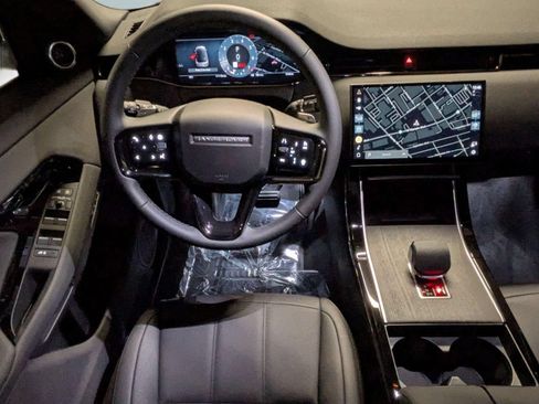 New 2026 Land Rover Range Rover Evoque S AWD/4WD image 27