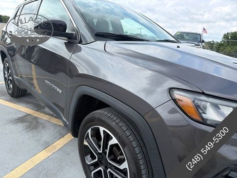 Used 2023 Jeep Compass Limited AWD/4WD image 6
