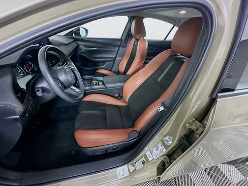 Used 2024 MAZDA MAZDA3 s image 13