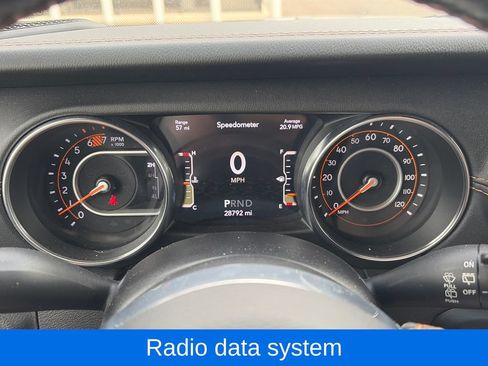 Used 2021 Jeep Wrangler Unlimited Sahara AWD/4WD image 18