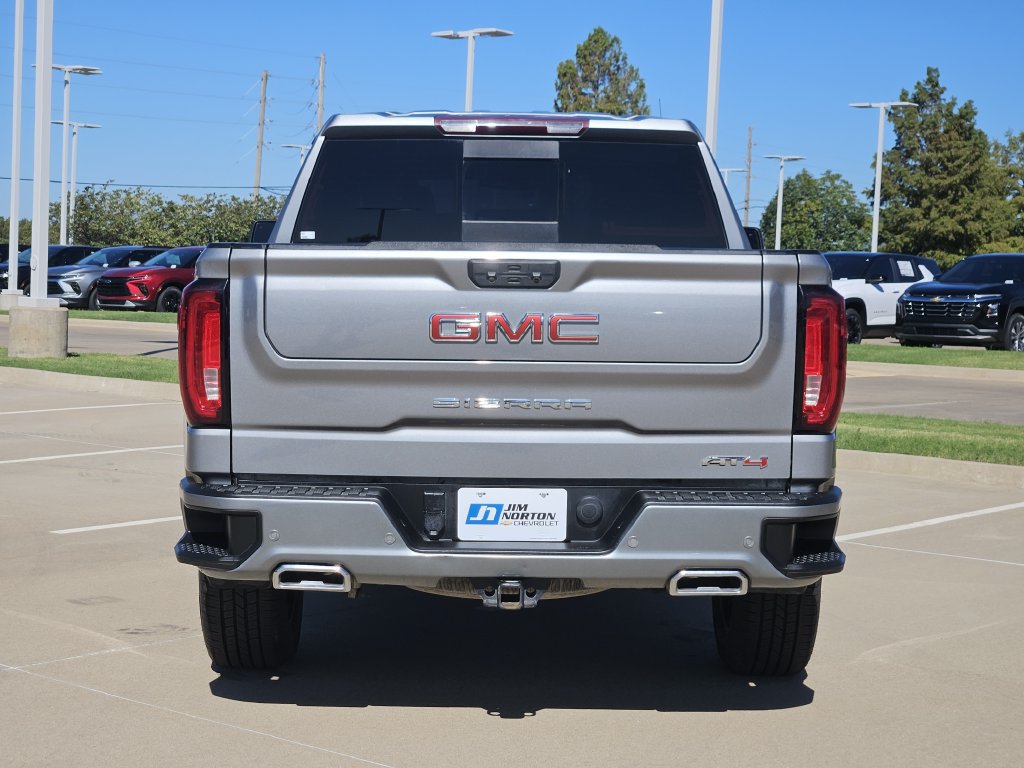 Used 2023 GMC Sierra 1500 AT4 w/ AT4 Premium Package AWD/4WD image 6