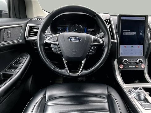 Used 2024 Ford Edge SEL AWD/4WD image 6