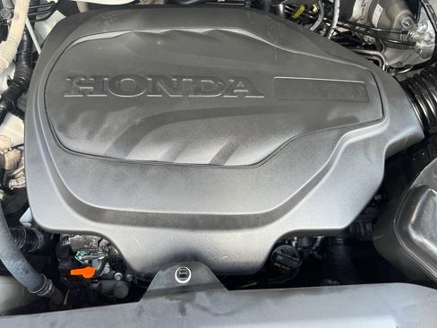Certified 2023 Honda Odyssey Sport image 32