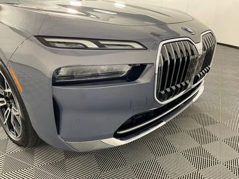 Used 2024 BMW i7 xDrive60 AWD/4WD image 10