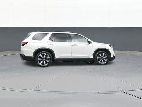 Used 2025 Honda Pilot Touring image 50