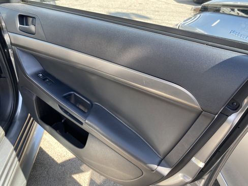 Used 2014 Mitsubishi Lancer ES image 16