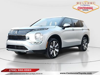 Used 2025 Mitsubishi Outlander SE