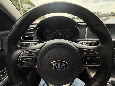 Used 2018 Kia Optima SX w/ Technology Package FWD image 15