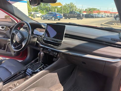 Used 2022 Jeep Compass Limited AWD/4WD image 28