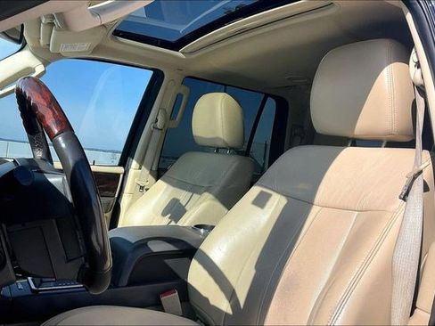 Used 2015 Lincoln Navigator 2WD w/ Equipment Group 101A Reserve image 30