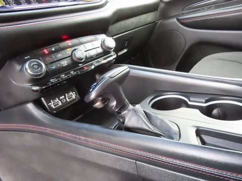 Used 2024 Dodge Durango GT image 15