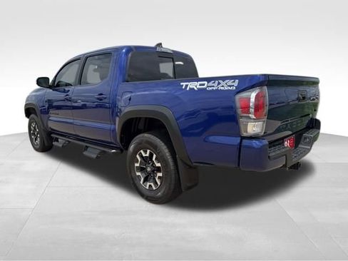 Used 2023 Toyota Tacoma TRD Off-Road w/ Technology Package AWD/4WD image 6