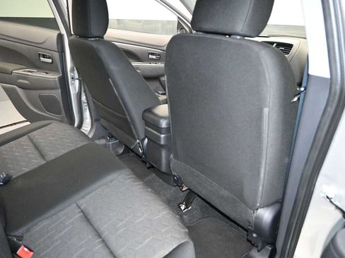 Used 2024 Mitsubishi Outlander Sport ES AWD/4WD image 26