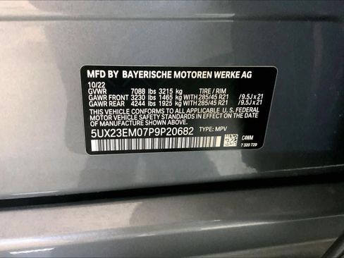 Used 2023 BMW X7 xDrive40i w/ Premium Package image 36