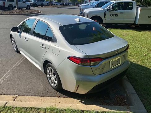 Used 2024 Toyota Corolla LE FWD image 29