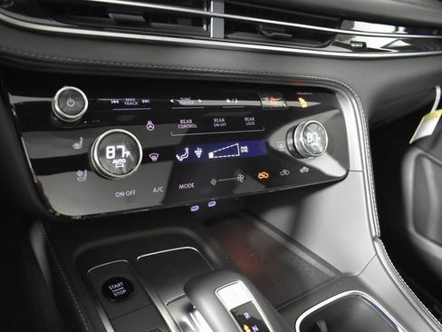 New 2026 INFINITI QX60 Autograph image 22