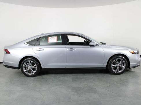 Used 2024 Honda Accord EX image 14