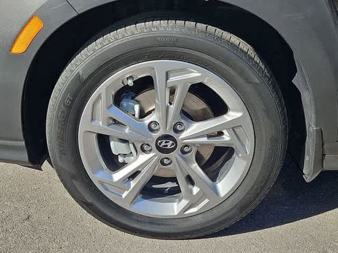 Used 2022 Hyundai Kona SEL w/ Cargo Package image 13