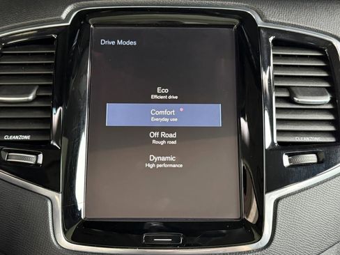 Used 2016 Volvo XC90 T6 Momentum w/ Momentum Plus Package AWD/4WD image 62