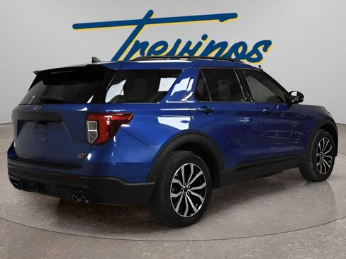 Used 2021 Ford Explorer ST w/ Equipment Group 401A AWD/4WD image 2