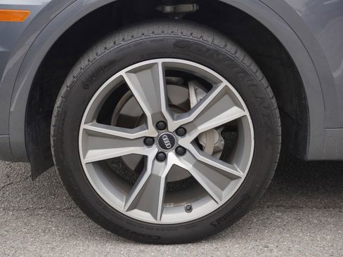 Used 2019 Audi Q5 2.0T Premium Plus w/ Premium Plus Package AWD/4WD image 7
