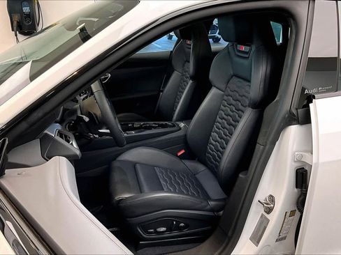 Certified 2025 Audi S e-tron GT Prestige w/ Prestige Package AWD/4WD image 7