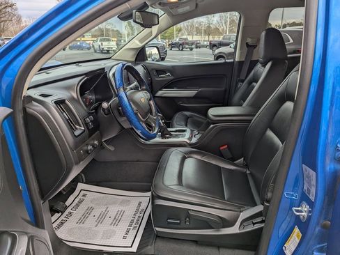 Used 2022 Chevrolet Colorado ZR2 w/ ZR2 Dusk Special Edition image 15