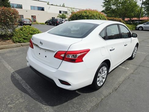 Used 2018 Nissan Sentra S FWD image 5