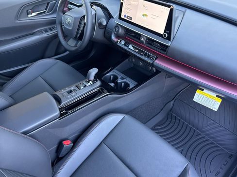 New 2026 Toyota Prius Plug-In Hybrid image 15