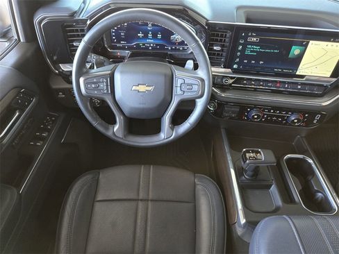 Used 2024 Chevrolet Silverado 1500 High Country w/ High Country Premium Package image 14