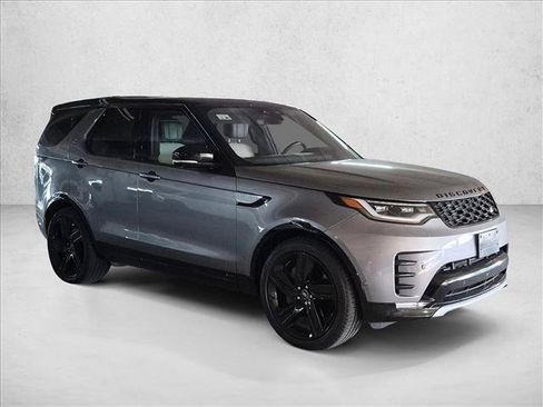 Used 2022 Land Rover Discovery HSE R-Dynamic AWD/4WD image 3