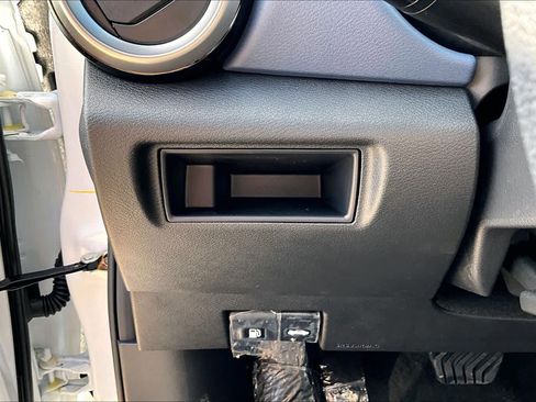 New 2025 Nissan Versa SV w/ Trunk Package image 15