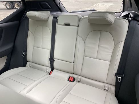 Used 2023 Volvo XC40 B5 Plus w/ Driver Assist Package AWD/4WD image 23