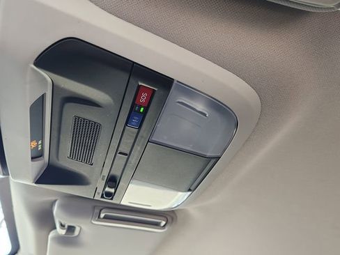 Used 2024 Subaru Crosstrek 2.0i Premium w/ Popular Package #3 image 25