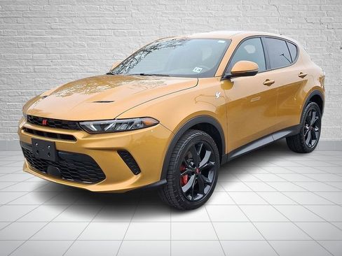 Used 2023 Dodge Hornet GT Plus w/ Track Pack image 1