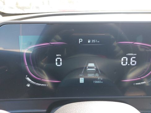 Used 2024 Kia Sportage EX FWD image 18