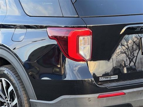 Used 2022 Ford Explorer ST-Line image 6