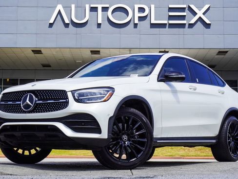 Used 2022 Mercedes-Benz GLC 300 4MATIC Coupe image 1
