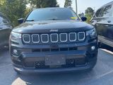 Used 2022 Jeep Compass Latitude image 2